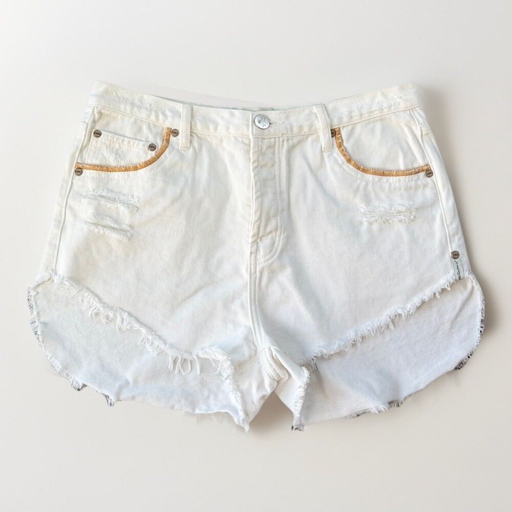 One Teaspoon White Denim High Rise Jean Shorts Size 31 Button Fly